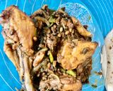 A picture of step 5 of Phalyaan chicken.