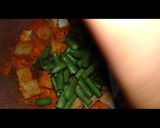 Foto langkah ke 3 dari resep Tumis tahu buncis pedas.