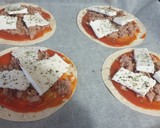 Foto del paso 1 de la receta: 🍕Mini pizzas de atún o pata