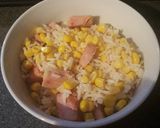 A picture of step 5 of Sweetcorn ham and rice.