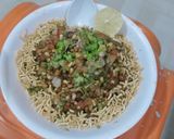 A picture of step 4 of Sprout chaat.