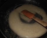 A picture of step 2 of White sauce pasta.