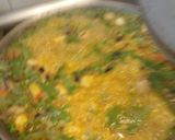 Foto del paso 3 de la receta: Arroz de menestra con caldo de codillo