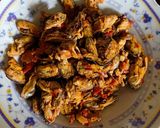 Foto langkah ke 3 dari resep Tumis Kerang Balado.