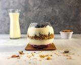 A picture of step 1 of Blueberry Granola Parfait.