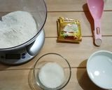 Foto langkah ke 1 dari resep Easy Artisan Bread No egg No Butter needed 😁.