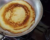 A picture of step 4 of Pancake eggs.