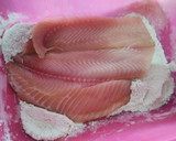 Foto del paso 2 de la receta: Filete de pescado empanizado con Panko