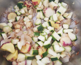 Foto del paso 3 de la receta: Cuellos estofados de cordero