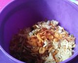 Foto langkah ke 5 dari resep Nasi Goreng Cumi Teri.