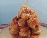 Foto del paso 15 de la receta: Croquembouche (masa choux y crema pastelera)