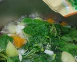 Foto langkah ke 3 dari resep Sayur Bening Bayam Labu Jipang.