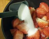 Foto del paso 4 de la receta: Fresones con crema de Módena y Cítricos