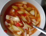 Foto langkah ke 2 dari resep Asinan rambutan, kedondong iris2.
