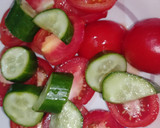 A picture of step 2 of Tomato And Cucumber Mocktail.