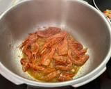 Foto del paso 3 de la receta: Arroz caldoso de gambas y carabineros