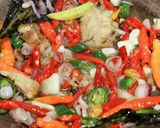 Foto langkah ke 2 dari resep Asem-asem SaBuWor (Sapi+Buncis+Wortel) ala mama umy.