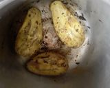 Foto del paso 5 de la receta: Berenjenas en salsa de tomate y papas con finas hierbas🤔🍲🍱