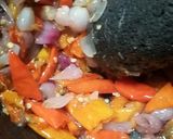 Foto langkah ke 2 dari resep Sambal Bawang ala Bu Rudy.
