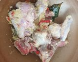 Foto langkah ke 2 dari resep Semur Ayam Telur Kentang.