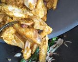 Foto langkah ke 3 dari resep Gulai ayam kampung tanpa cabe merah #BikinRamadanBerkesan.