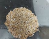 A picture of step 1 of Over night oats.