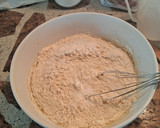 Foto del paso 5 de la receta: Muffins esponjosos de miel rellenos con dulce de leche🧁🧁
