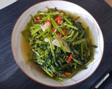 Foto langkah ke 3 dari resep Tumis Kangkung.
