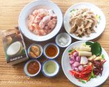 รูปขั้นตอนการทำที่ 1 ของ ต้มข่าไก่แบบที่บ้านฉัน