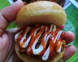 Gambar langkah 9 resipi Burger Kebab Daging.