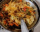 A picture of step 5 of Mix vegetable spaghetti.