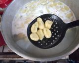 Foto del paso 2 de la receta: Ñoquis (papa, perejil, ajo, huevo, harina)