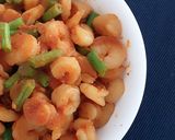 Foto langkah ke 1 dari resep Sambal Goreng Udang Buncis.