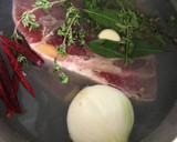 Foto del paso 3 de la receta: Consomé y tacos de barbacoa de res