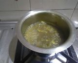 A picture of step 2 of Ginger lemon honey green tea.