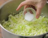Kapros káposztafőzelék recept fázis 4 fotója