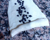 Foto del paso 10 de la receta: Roscones tiernos de leche, mantequilla y pepitas de chocolate