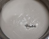 A picture of step 3 of Kanchipuram Idli.