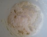 Foto langkah ke 4 dari resep Cara Mudah Membuat Butter Cream Sendiri di Rumah.