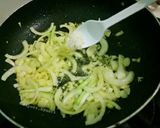 Foto langkah ke 4 dari resep Ayam Goreng Mentega.