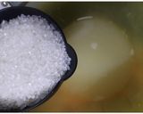 A picture of step 2 of Easy Lemonade.