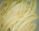 A picture of step 1 of Plantain roll.