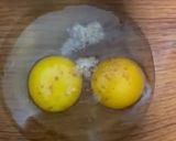 Foto langkah ke 2 dari resep Telur Dadar Bayam.