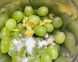 A picture of step 1 of Grapes & Mint Cooler.