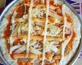 Foto langkah ke 4 dari resep Pizza sederhana.