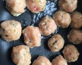 Foto del paso 2 de la receta: Albóndigas de pollo con salsa
