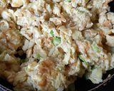 Foto langkah ke 3 dari resep Menu Anak: Pangsit Orak-Arik.