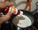 A picture of step 4 of Badam milk.