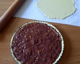 Foto del passaggio 14 della ricetta Crostata di fichi e noci