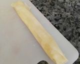 Foto del paso 2 de la receta Canutillos de queso de cabra y miel con pasta filo